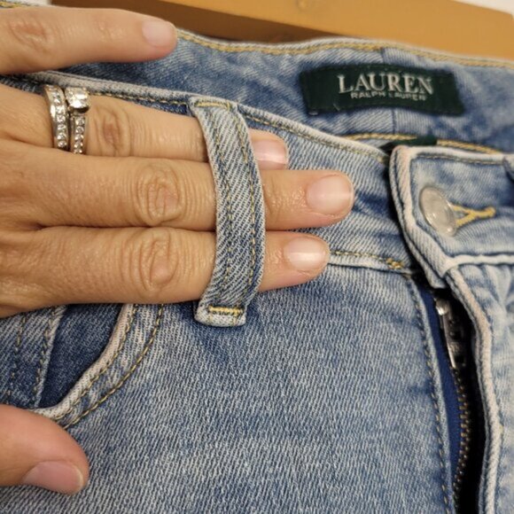 Lauren Ralph Lauren Women's Blue Mid Rise Slim Fit Bermuda Jeans Short Size 2 - Picture 8 of 14